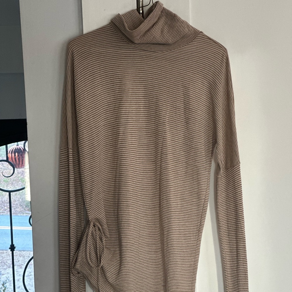 Humanoid Long Sleeve Shirt Size Medium